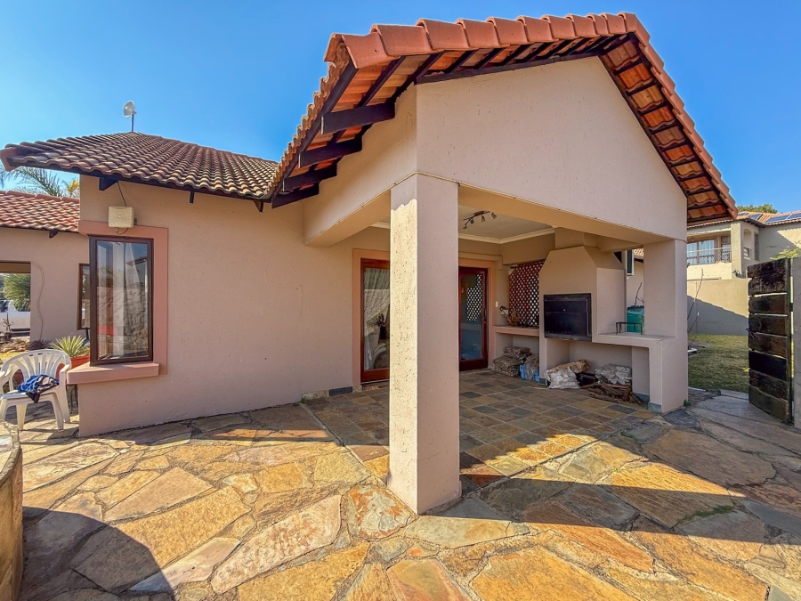 4 Bedroom Property for Sale in Xanadu Eco Park North West
